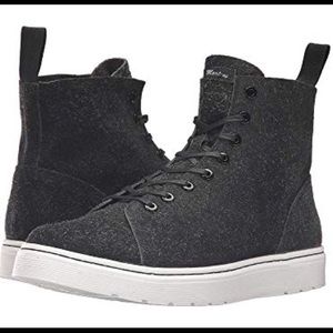 Dr. Martens Talib lace-up Black wooly sueded leather - distressed white solesNWT